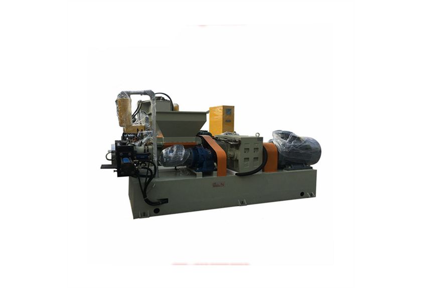 低溫橡膠過濾出片機(jī)：高效生產(chǎn)的關(guān)鍵設(shè)備